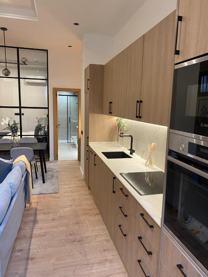 Exyca Embajadores Apartment Madrid Bagian luar foto